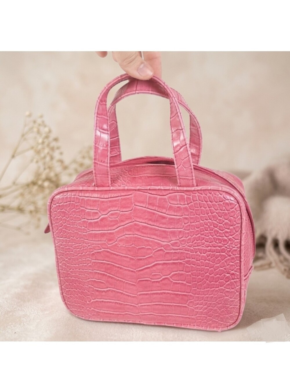🛍Bath And Body Works Pink Croc Embossed Zippered Smalled Tote Bag